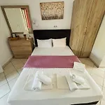 Apartment Litsa Pefkari