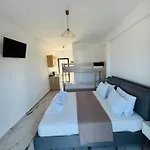 Apartment Litsa