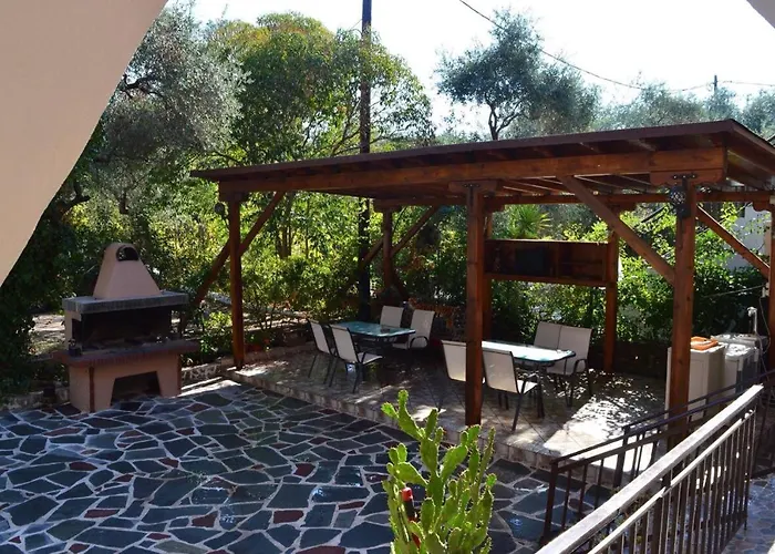 Apartman Litsa *